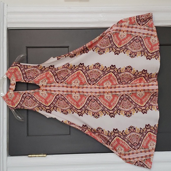 Flare Dress - Picture 4 of 6